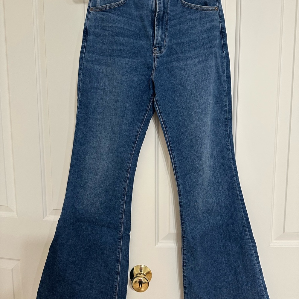 NWT Abercrombie & Fitch Flare Jeans